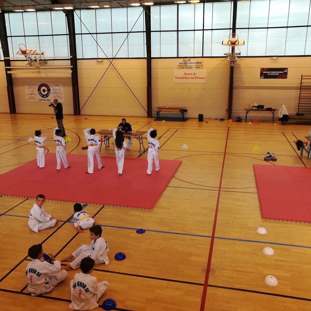 Gymnase Guimier 1